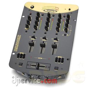 Numark DM3002EX
